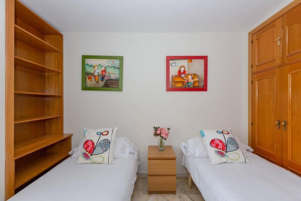 Playa Huelin Apartamento Lejlighed Málaga Eksteriør billede