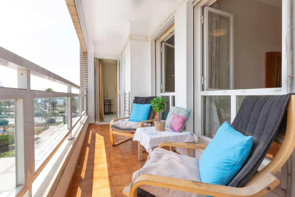 Playa Huelin Apartamento Lejlighed Málaga Eksteriør billede